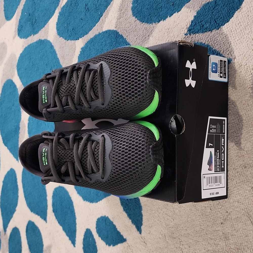 Under Armour Hovr Sonic 4 Sneakers